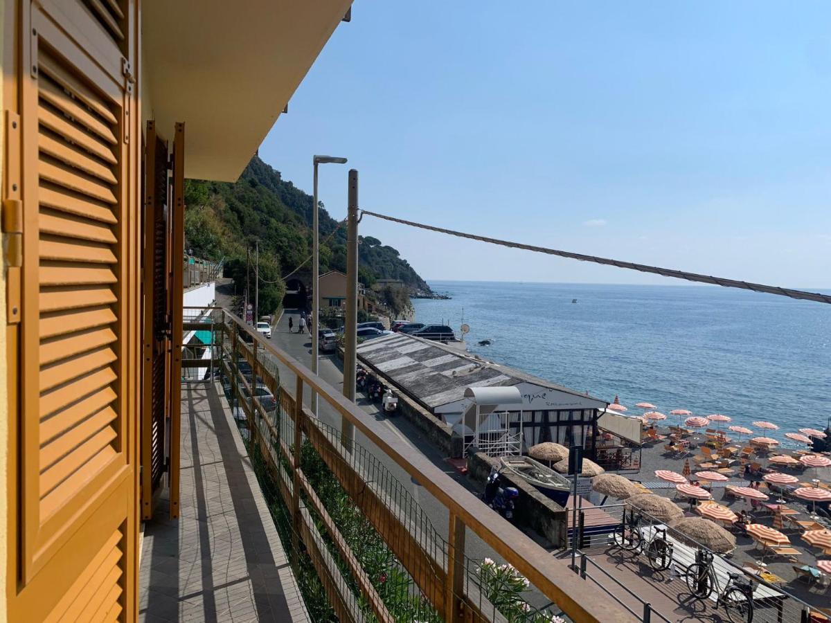 M'Illumino D'Immenso - Moneglia Apartments Exterior foto