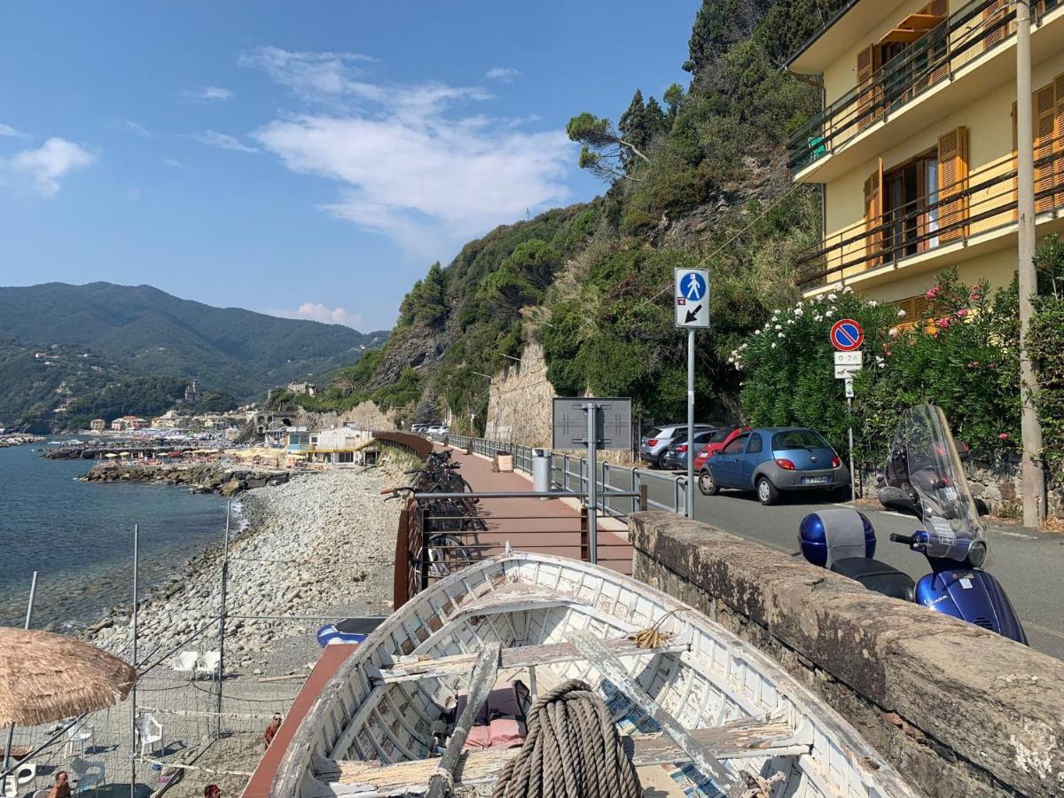 M'Illumino D'Immenso - Moneglia Apartments Exterior foto